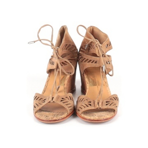 DOLCE VITA Linsey Lace Tan Wedges - Picture 2 of 10
